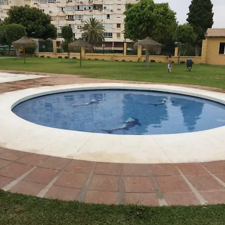 Apartamento Cerca De La Playa Y Campo De Golf Con Piscina * Torremolinos