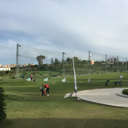Apartamento Cerca De La Playa Y Campo De Golf Con Piscina * Torremolinos